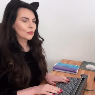 My book writing process 📚

Does it have a title? Not really. When will it be done? Who knows. Will it be spooky? Yes. 

It’s a sort of Irish folklore meets spooky lifestyle meets witchy wisdom type thing. Maybe that’s the description I’ll put on the back cover.

Don’t forget that 10% of sales from my books Spooky Witch Journal and Recipes for Autumn Souls, Vegan Comfort Food is donated to @mylovelyhorserescue @mylovelypigrescue. 

My typewriter keyboard makes me feel like Jessica Fletcher. 

#Irishwriter #irishauthor #newbook #irishbusiness #bookstagram