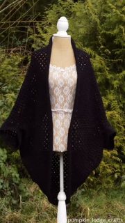 Embrace the beauty of slow fashion with my handmade hug shrug cardigans. 

My cardigans are made with a blend of chunky stitches and edged with a border on the main body and sleeves.

It can by styled a number of ways as a jumper can fit under the sleeves on chillier days but can also be worn in warmer weather too. 

Whatever way you choose to style it, my cardigan will feel like a hug.

#irishcrafts #buyirish #madeinireland #smallirishbusiness #veganbusiness